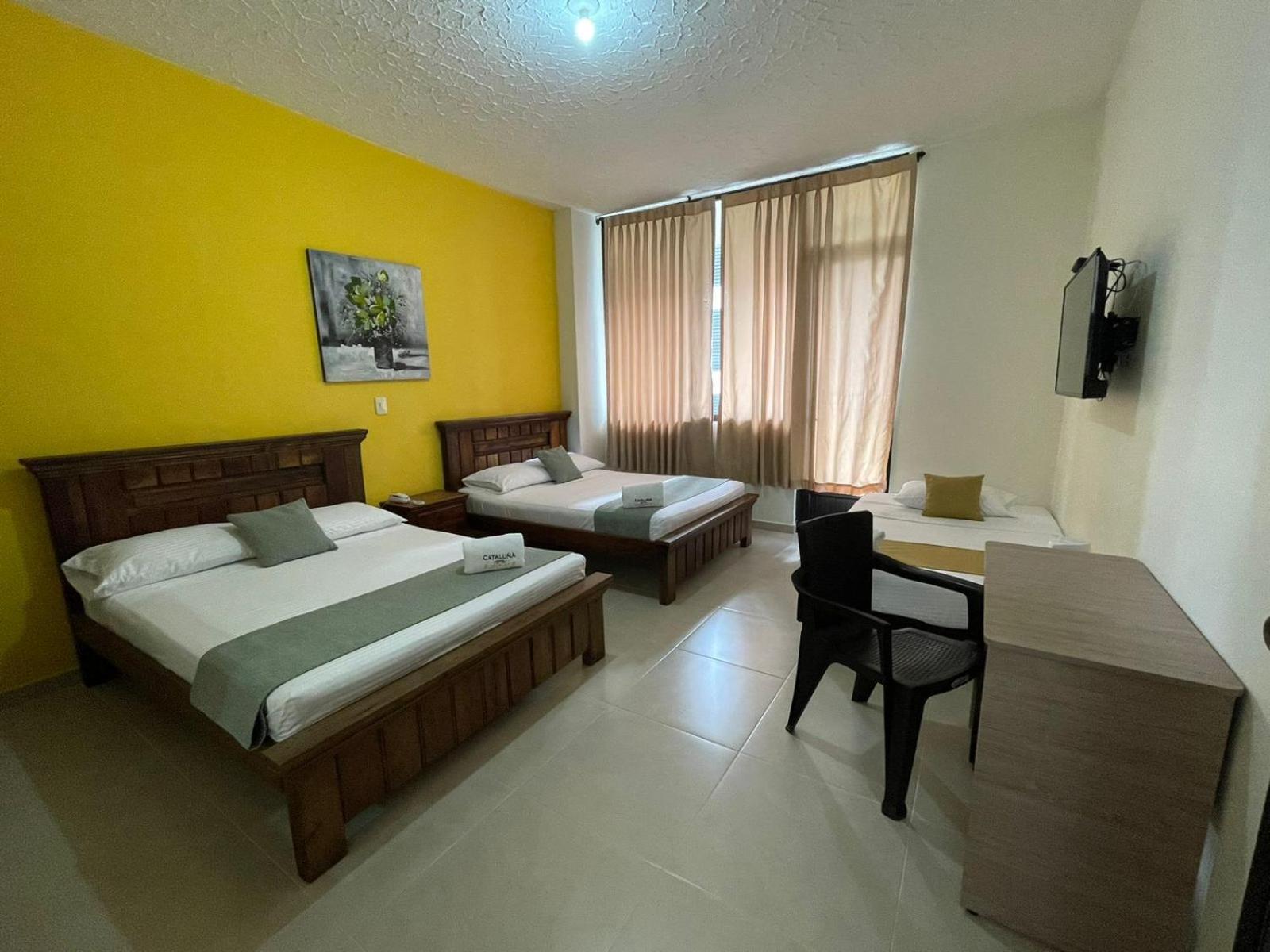 Hotel Cataluna - Soluciones Hoteleras Pereira Luaran gambar