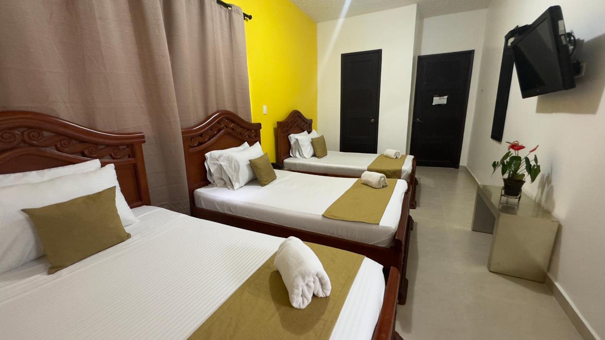 Hotel Cataluna - Soluciones Hoteleras Pereira Luaran gambar