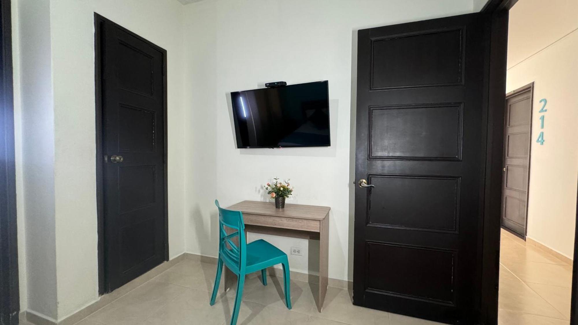 Hotel Cataluna - Soluciones Hoteleras Pereira Luaran gambar