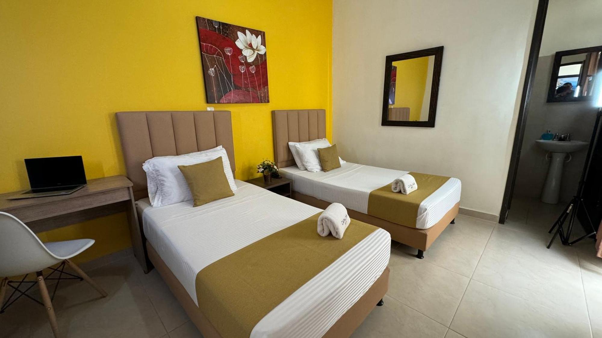 Hotel Cataluna - Soluciones Hoteleras Pereira Luaran gambar