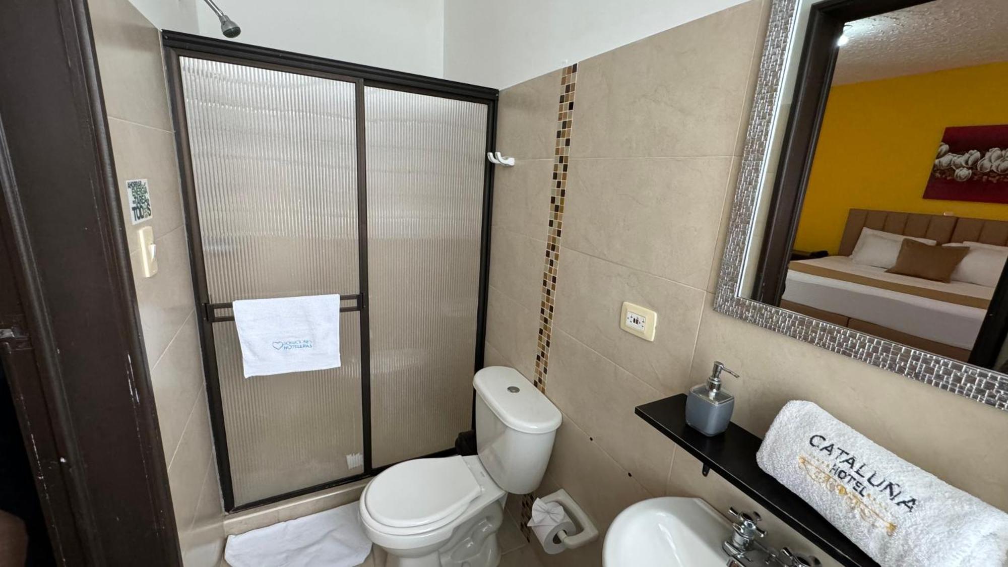 Hotel Cataluna - Soluciones Hoteleras Pereira Luaran gambar
