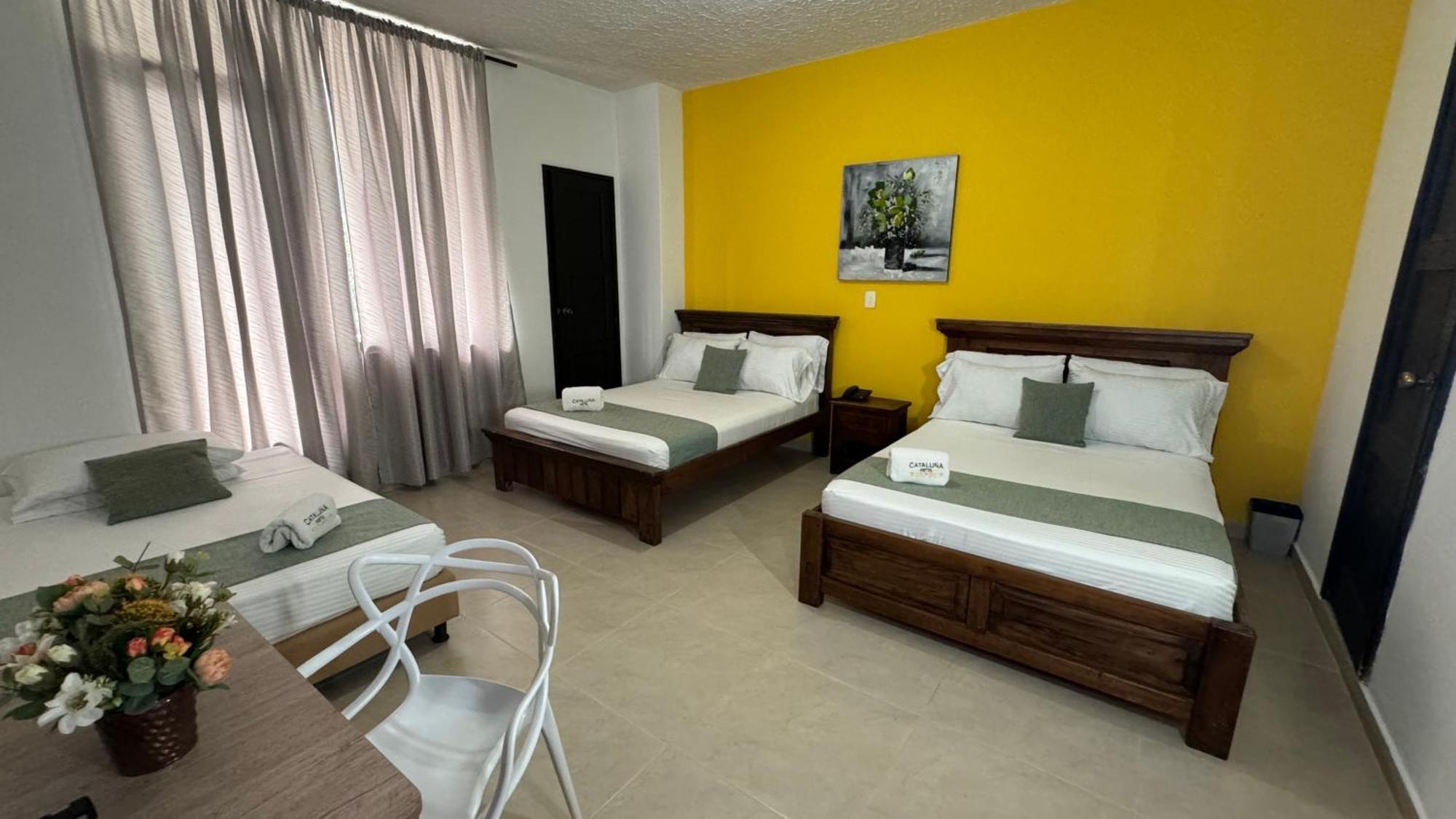 Hotel Cataluna - Soluciones Hoteleras Pereira Luaran gambar